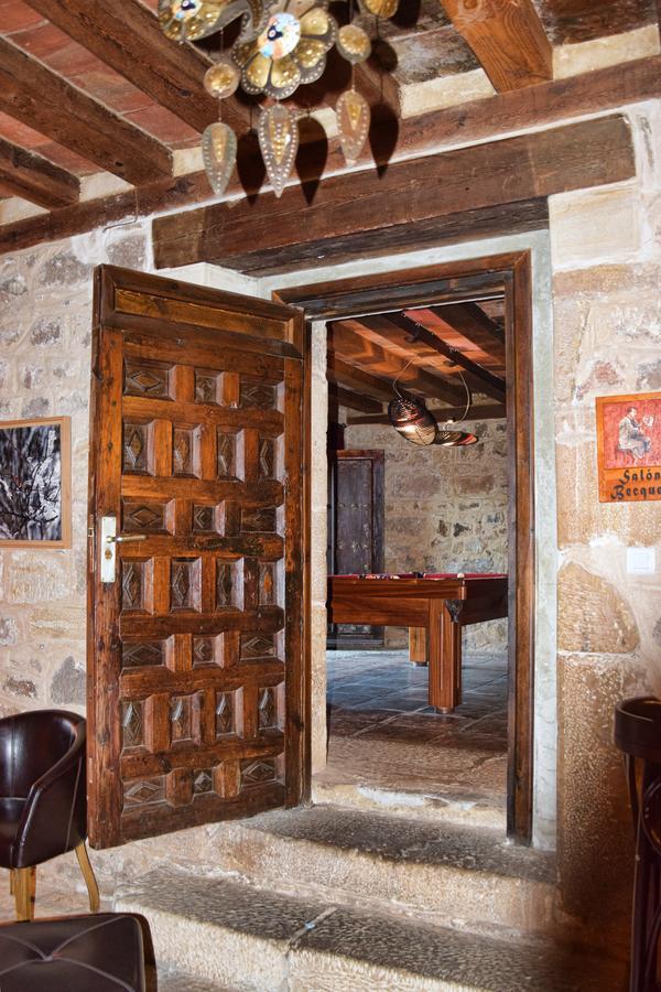 Real Posada De La Mesta Molinos de Duero Luaran gambar