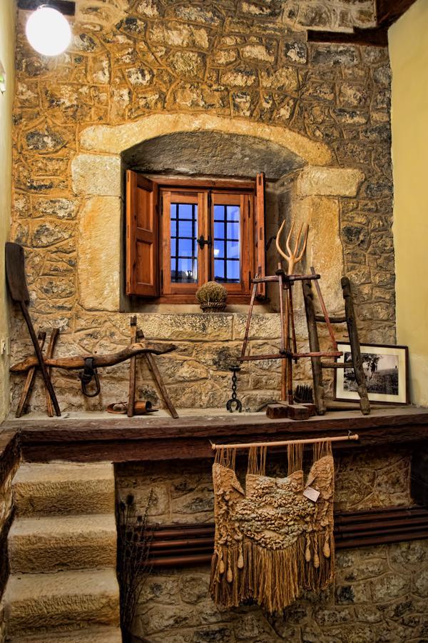 Real Posada De La Mesta Molinos de Duero Luaran gambar