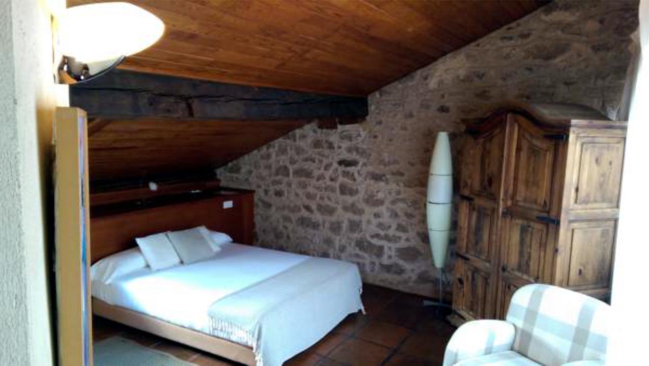 Real Posada De La Mesta Molinos de Duero Luaran gambar