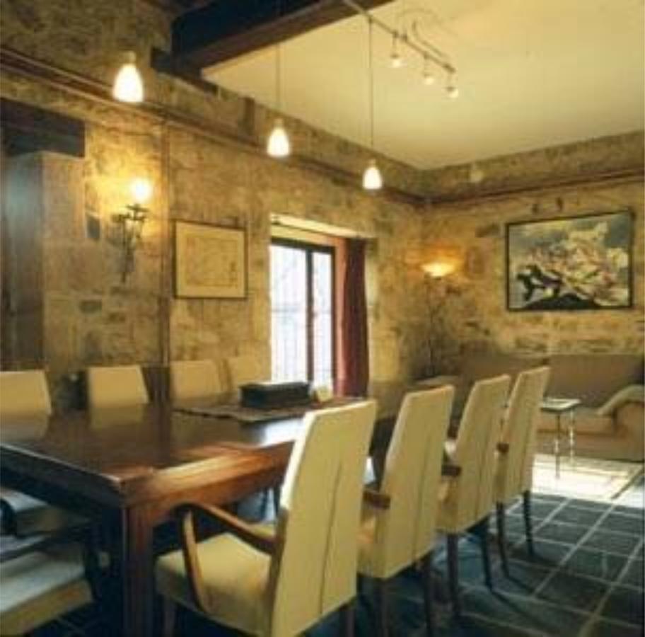 Real Posada De La Mesta Molinos de Duero Luaran gambar