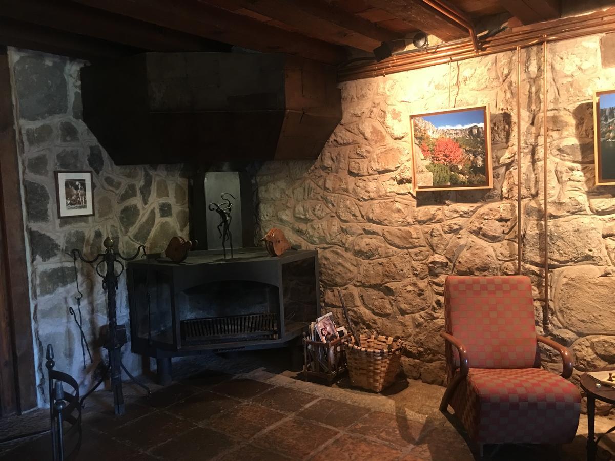 Real Posada De La Mesta Molinos de Duero Luaran gambar