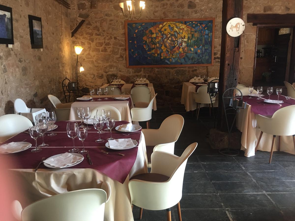 Real Posada De La Mesta Molinos de Duero Luaran gambar